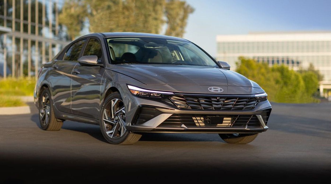 Hyundai Elantra – Luxury Sedan